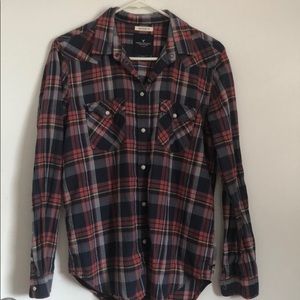American eagle plaid shirt